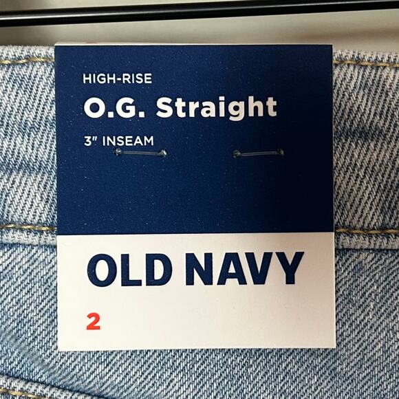 Old Navy High-Rise O.G. Straight Denim Shorts Size 2 NEW 3" Inseam - Picture 3 of 4